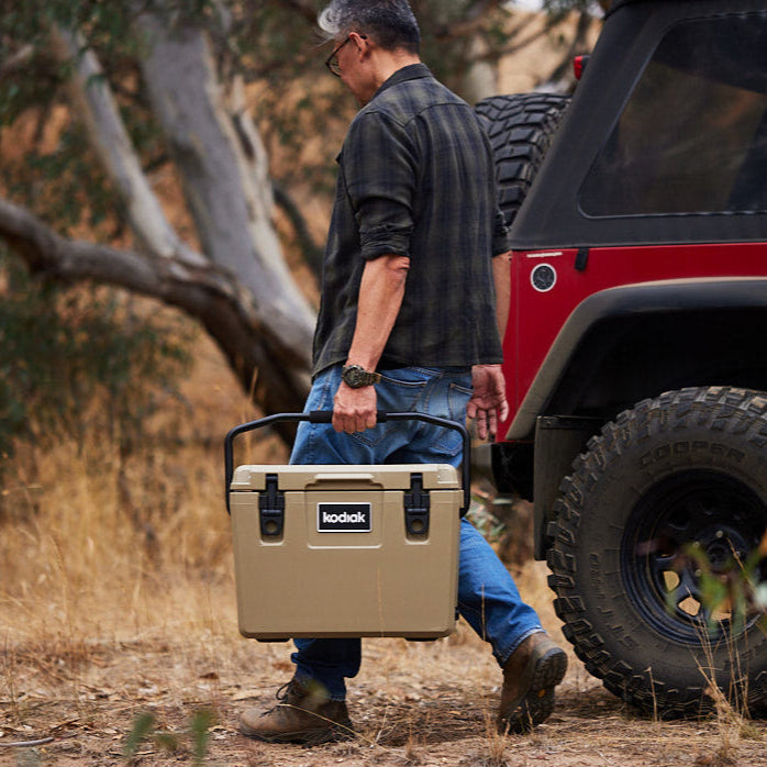 温室・飼育ケース mikaduki Kodiak Hard Cooler 15L | Compact Heavy-Duty 15 Litre Hard Cooler